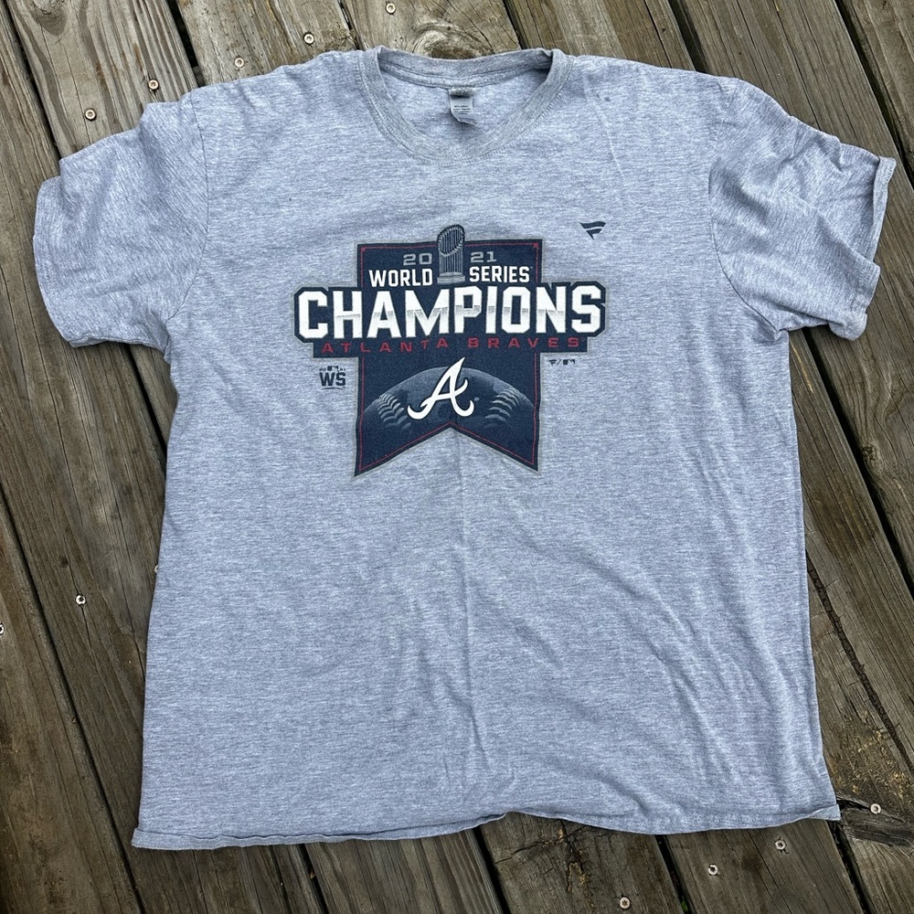Fanatics branded Atlanta Braves 2021 World Series Champions locker room t-shirt